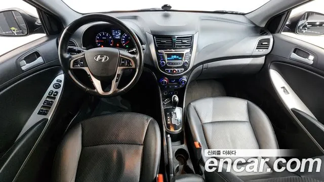 Hyundai Accent 2017 — фото 7