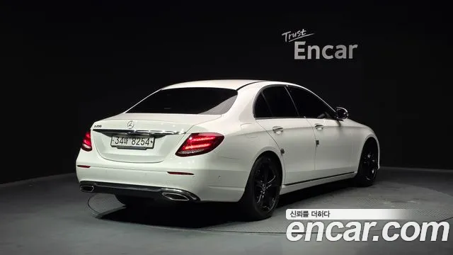 Mercedes-Benz E-Class 2018 — фото 2