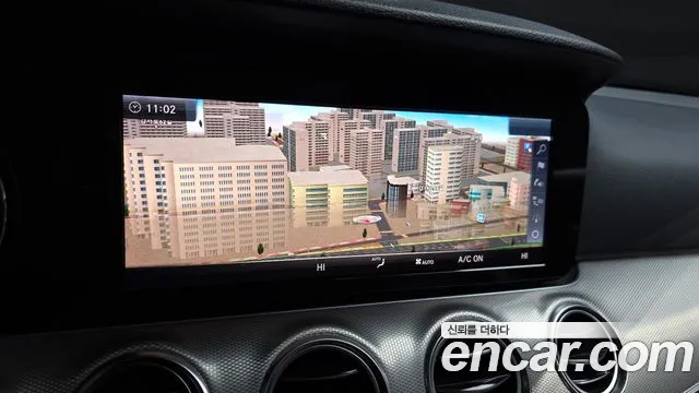 Mercedes-Benz E-Class 2018 — фото 14