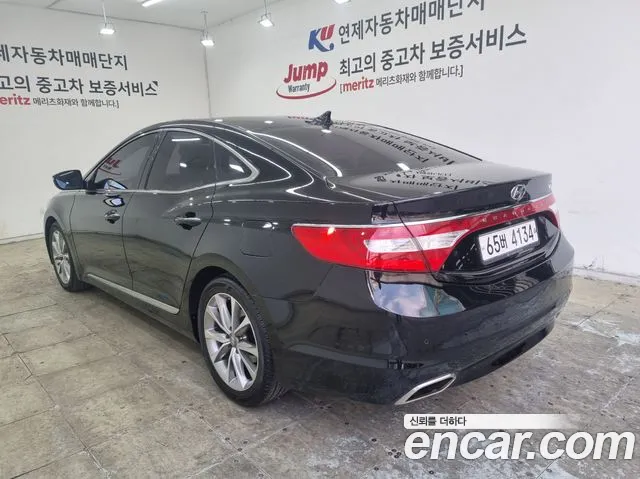 Hyundai Grandeur 2015 — фото 3
