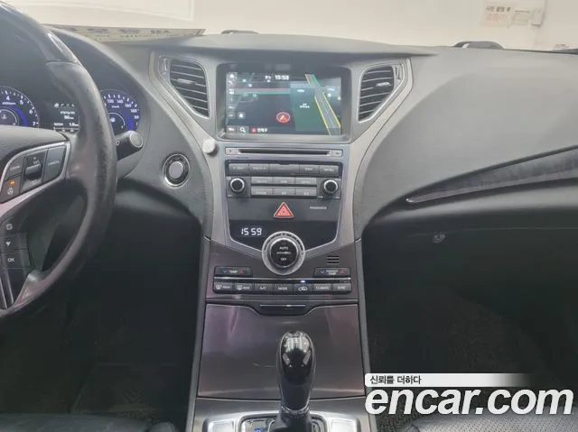 Hyundai Grandeur 2015 — фото 11