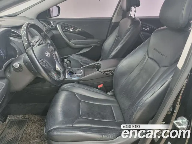 Hyundai Grandeur 2015 — фото 14