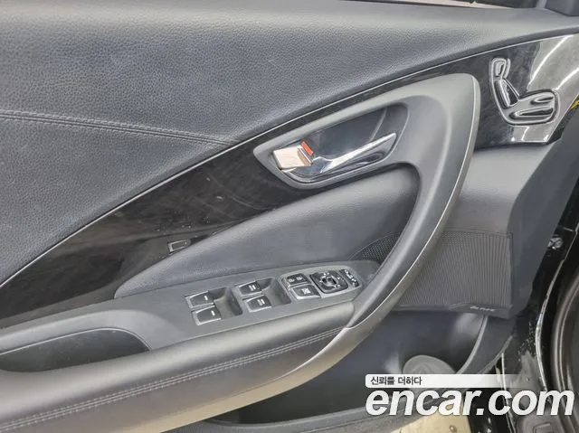 Hyundai Grandeur 2015 — фото 18