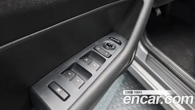 Hyundai Sonata 2018 — фото 19