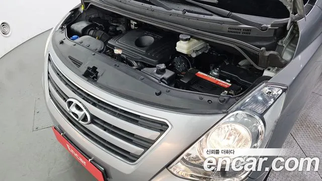 Hyundai Starex 2017 — фото 6