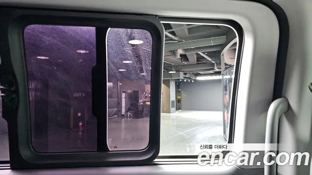 Hyundai Starex 2017 — фото 19