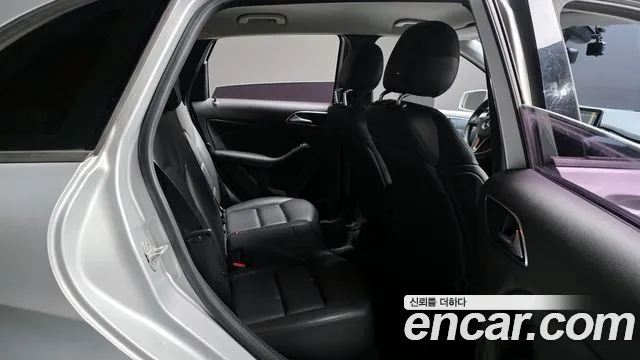 Mercedes-Benz B-Class 2013 — фото 12