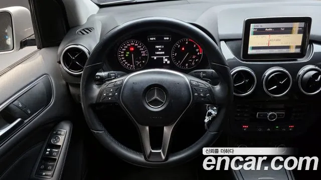 Mercedes-Benz B-Class 2013 — фото 13