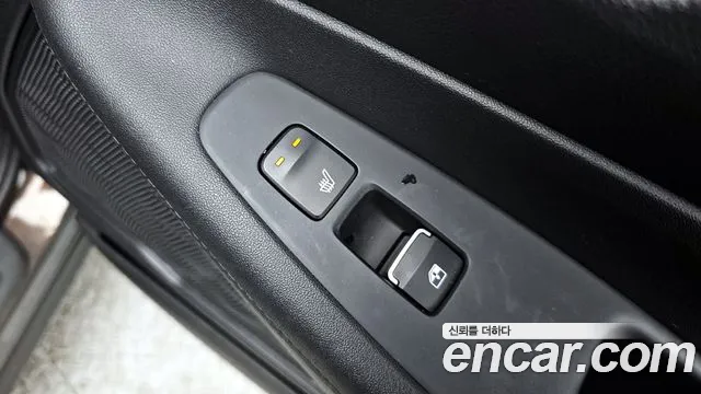 Hyundai Santafe 2023 — фото 18
