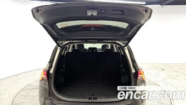 Hyundai Santafe 2023 — фото 20