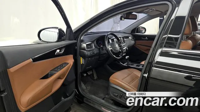 Kia Sorento 2020 — фото 10