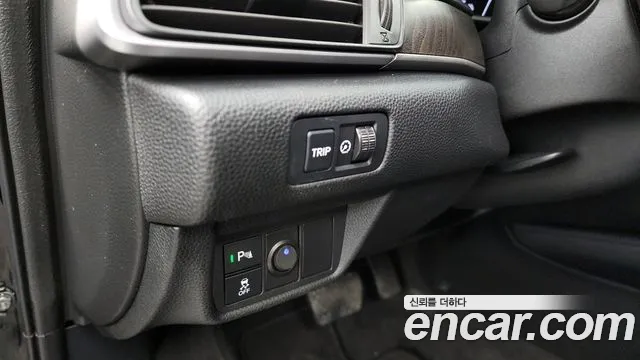 Honda Accord 2018 — фото 16