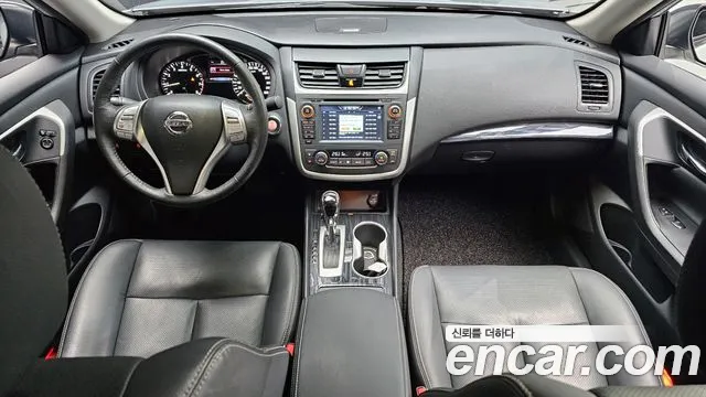 Nissan Altima 2017 — фото 7