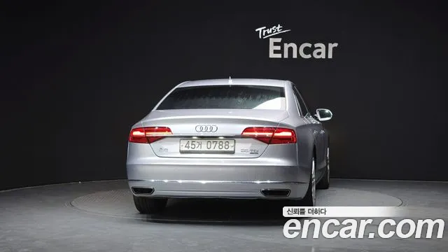Audi A8 2015 — фото 4