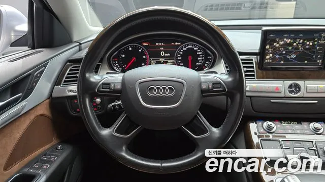 Audi A8 2015 — фото 13