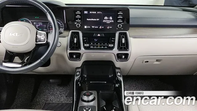 Kia Sorento 2022 — фото 14