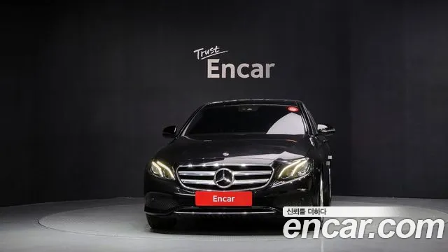Mercedes-Benz E-Class 2018 — фото 3