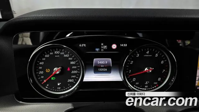 Mercedes-Benz E-Class 2018 — фото 8