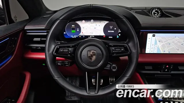 Porsche Macan 2025 — фото 12