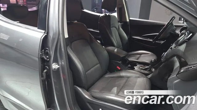 Hyundai Santafe 2015 — фото 10
