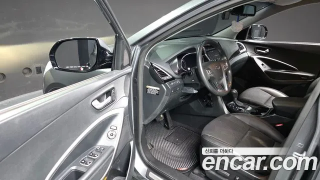 Hyundai Santafe 2015 — фото 11