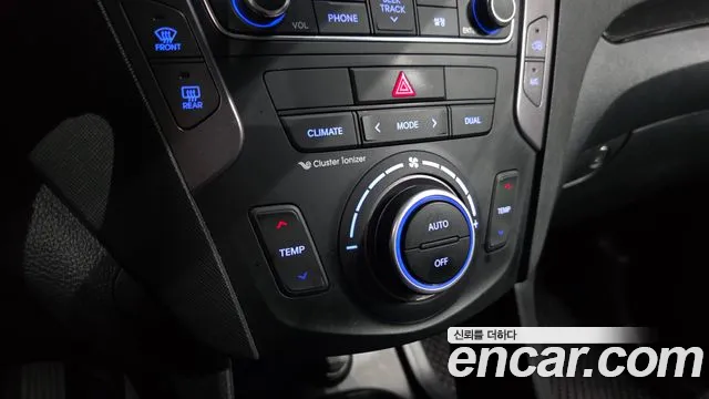 Hyundai Santafe 2015 — фото 16