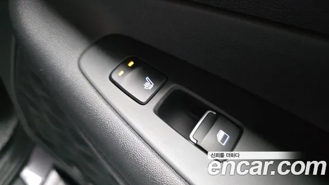 Hyundai Santafe 2022 — фото 19