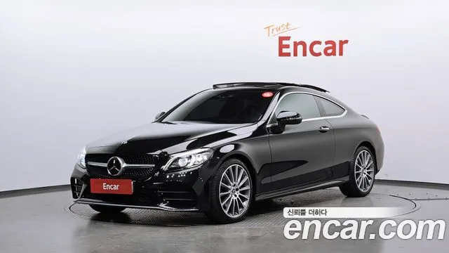 Mercedes-Benz C-Class 2023 — фото 1