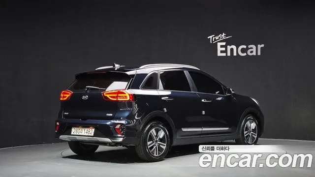 Kia Niro 2020 — фото 2