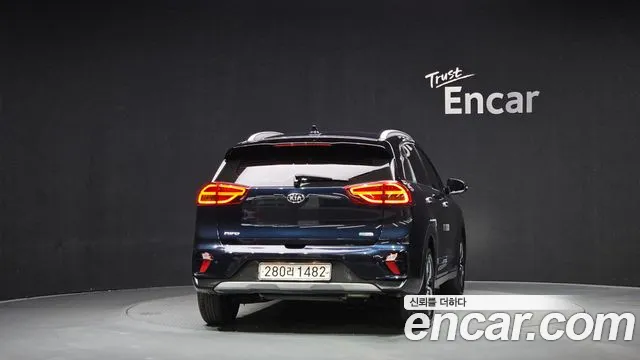 Kia Niro 2020 — фото 4