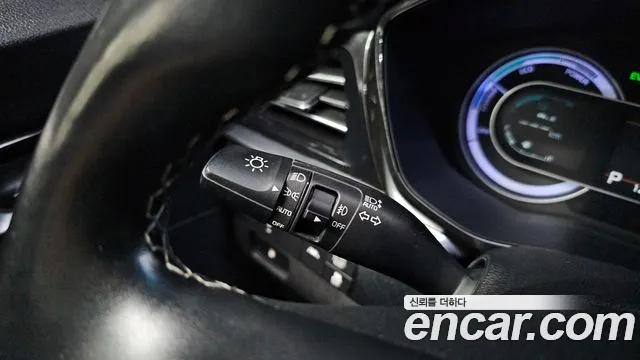 Kia Niro 2020 — фото 18