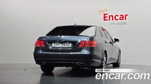 Mercedes-Benz E-Class 2016 — фото 4