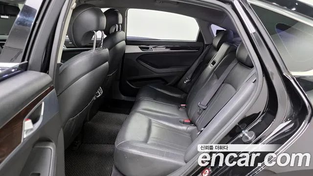 Hyundai Genesis 2015 — фото 12