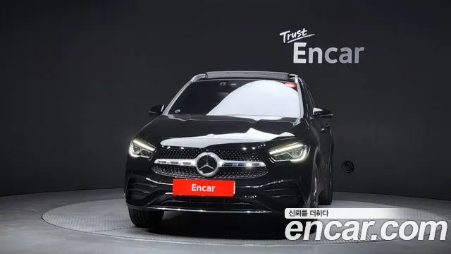 Mercedes-Benz GLA-Class 2022 — фото 3