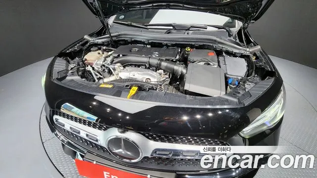 Mercedes-Benz GLA-Class 2022 — фото 6