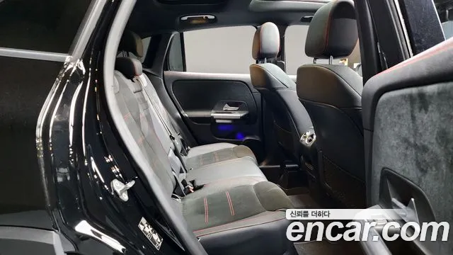 Mercedes-Benz GLA-Class 2022 — фото 12