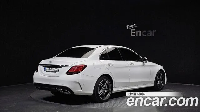 Mercedes-Benz C-Class 2021 — фото 2