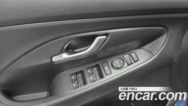 Hyundai i30 2018 — фото 17