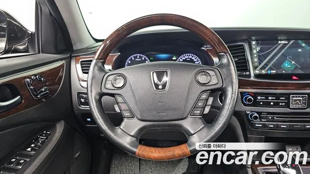 Hyundai Equus 2015 — фото 15