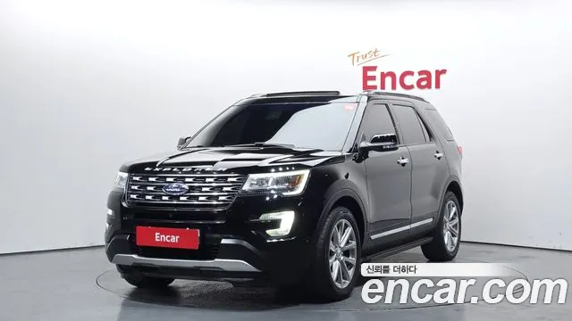 Ford Explorer 2017 — фото 1