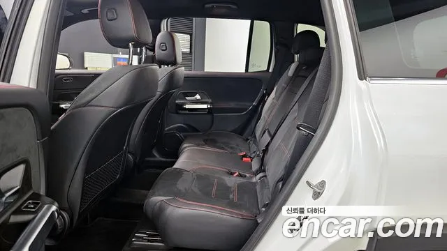 Mercedes-Benz GLB-Class 2022 — фото 12