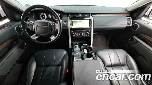 Land Rover Discovery 2018 — фото 7