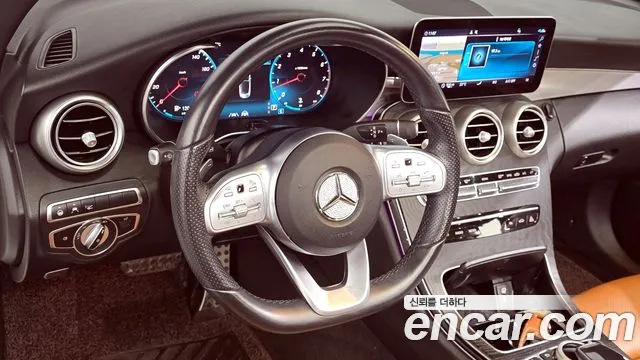Mercedes-Benz C-Class 2021 — фото 12