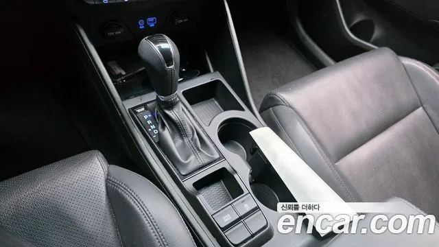 Hyundai Tucson 2019 — фото 9