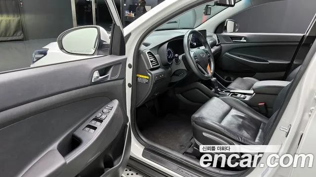 Hyundai Tucson 2019 — фото 11