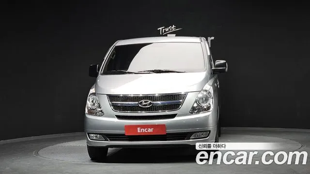 Hyundai Starex 2016 — фото 3