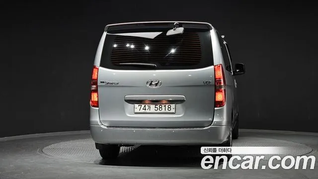 Hyundai Starex 2016 — фото 4