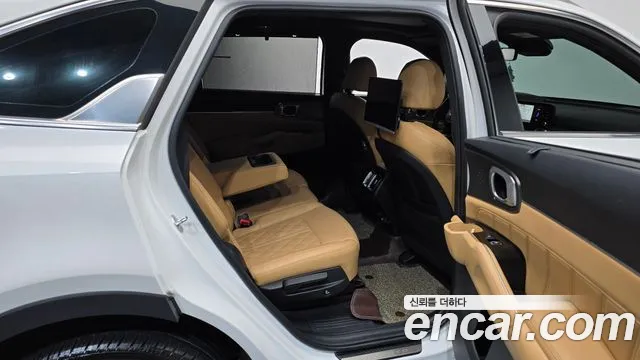 Kia Sorento 2021 — фото 12