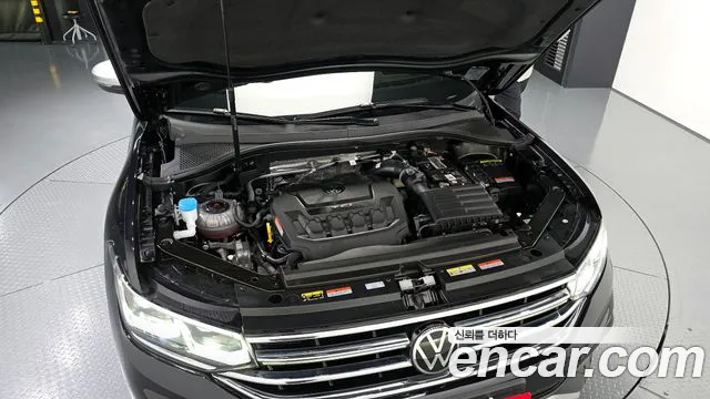 Volkswagen Tiguan 2023 — фото 6