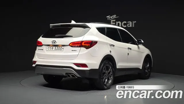 Hyundai Santafe 2016 — фото 2